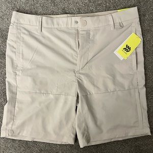 NWT all in motion Men’s Size 34 Cargo Short